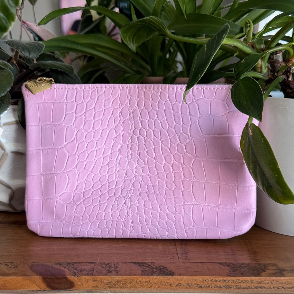Ipsy Pink Crocodile-Embossed Clutch Mini-bag February 2026